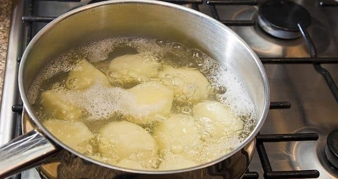 Temps de cuisson des patates en cocotte : guide pratique